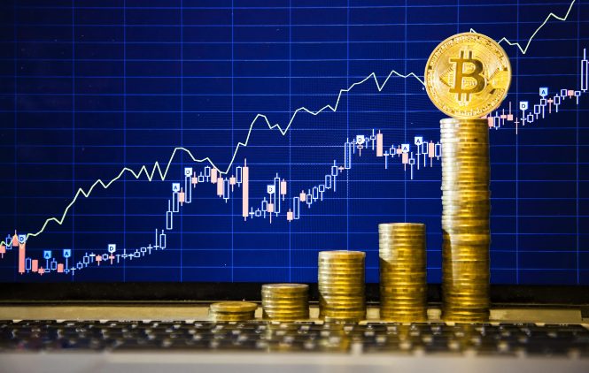 Какво представлява биткойн и как работи?
